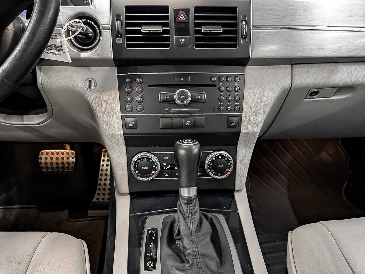 Б/У Мерседес-Бенц ГЛК-Класс 2009 года. Фото: #15