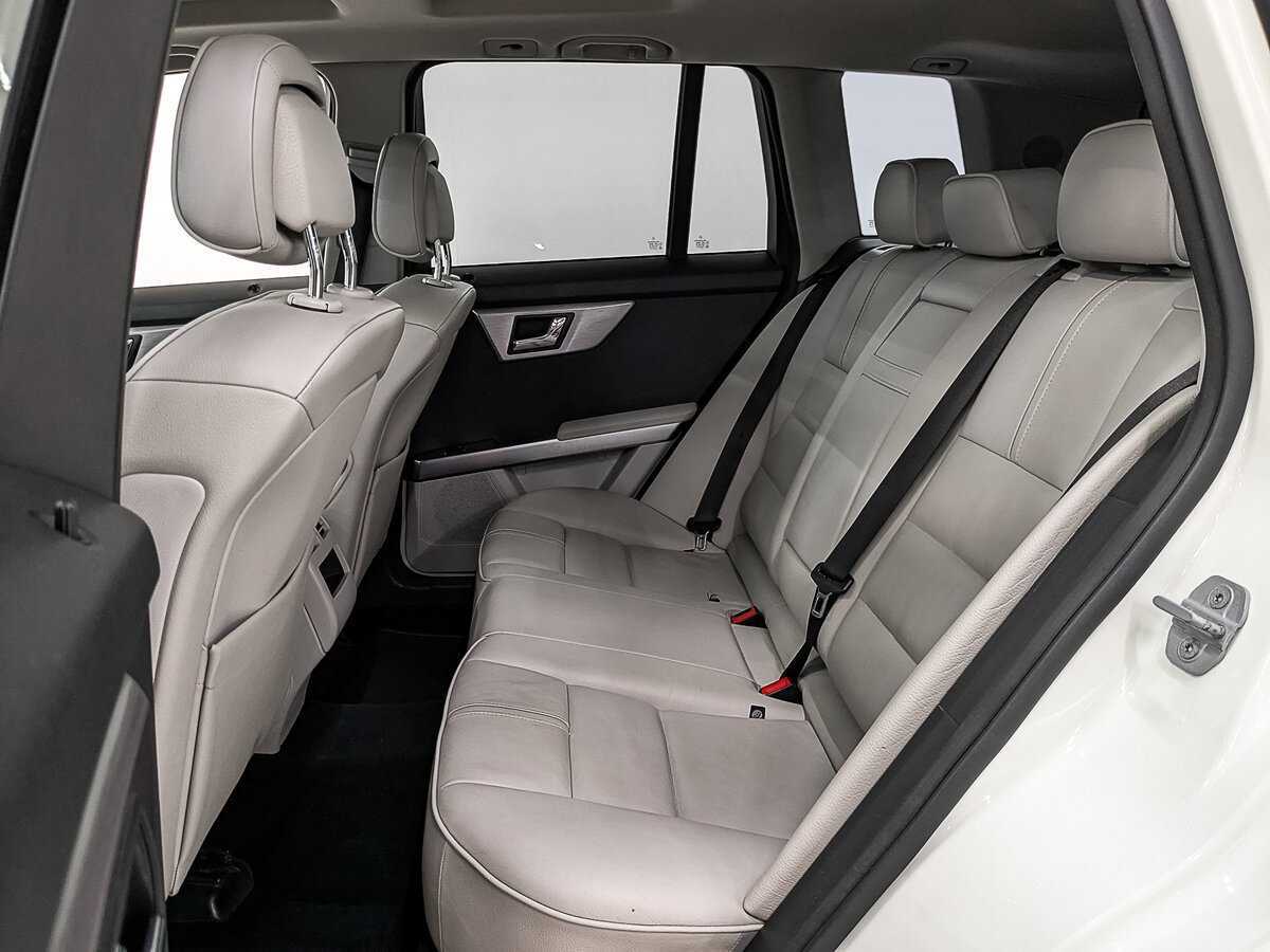 Б/У Мерседес-Бенц ГЛК-Класс 2009 года. Фото: #16