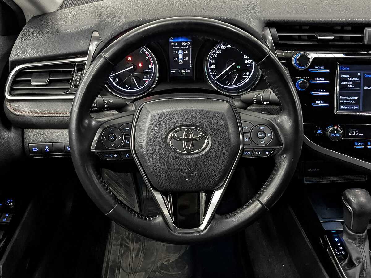 Б/У Тойота Камри 2020 года. Фото: #21