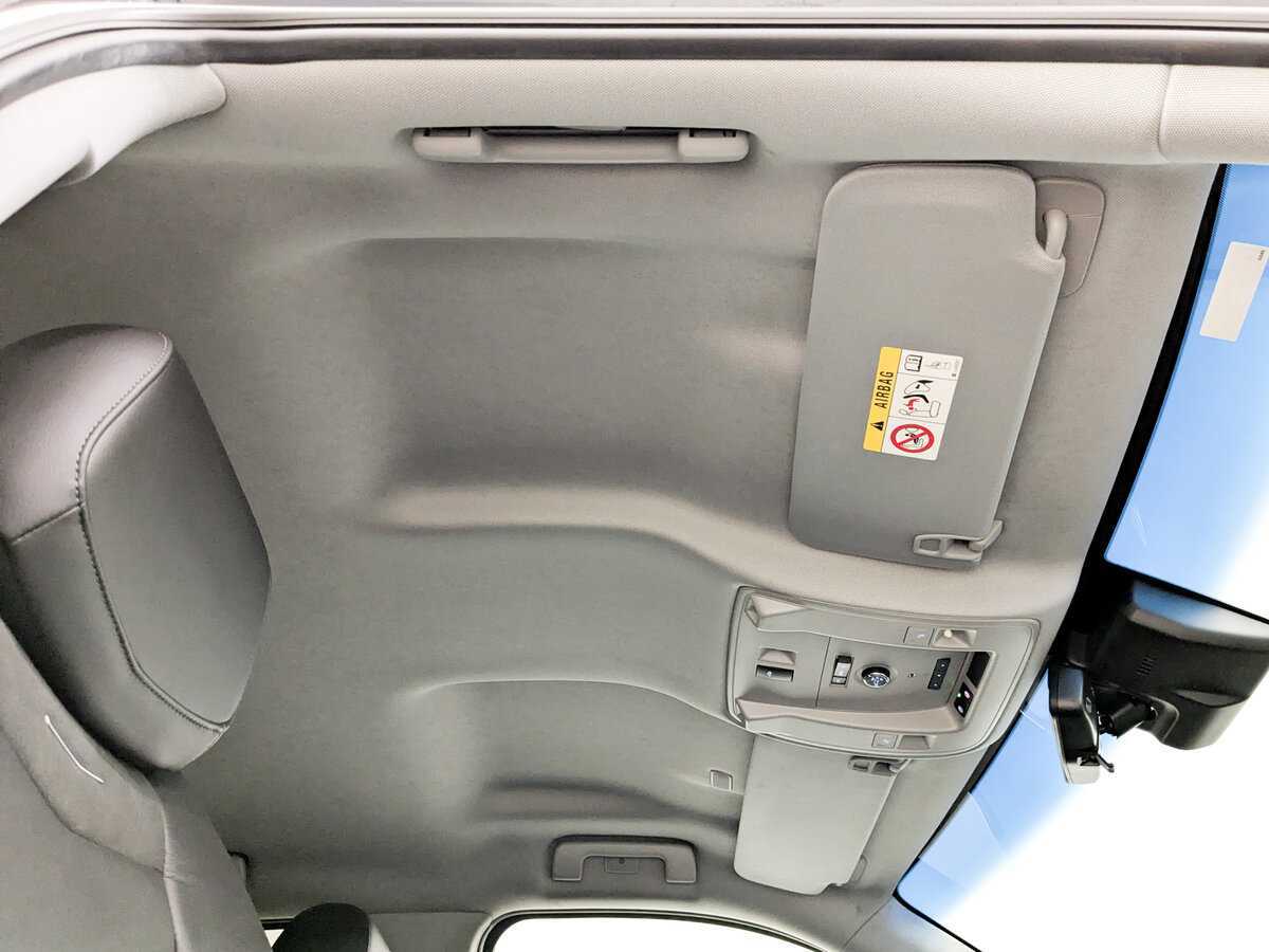 Б/У Кадиллак Эскалэйд 2018 года. Фото: #19