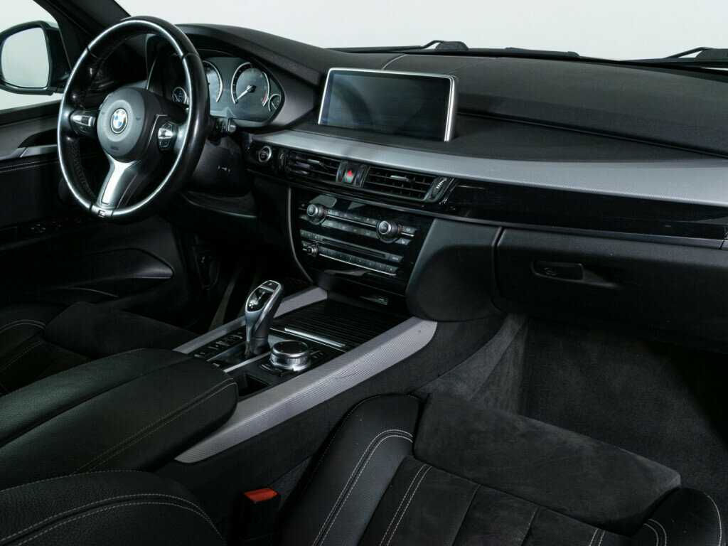 Б/У БМВ Икс5 2017 года. Фото: #8