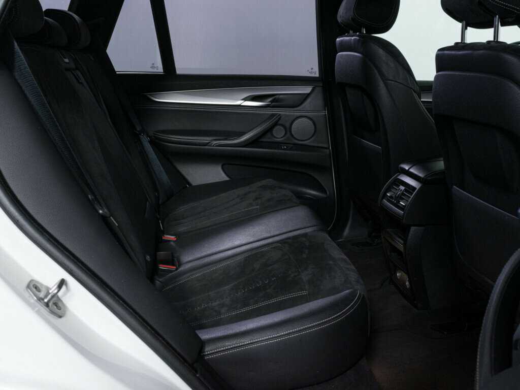 Б/У БМВ Икс5 2017 года. Фото: #10