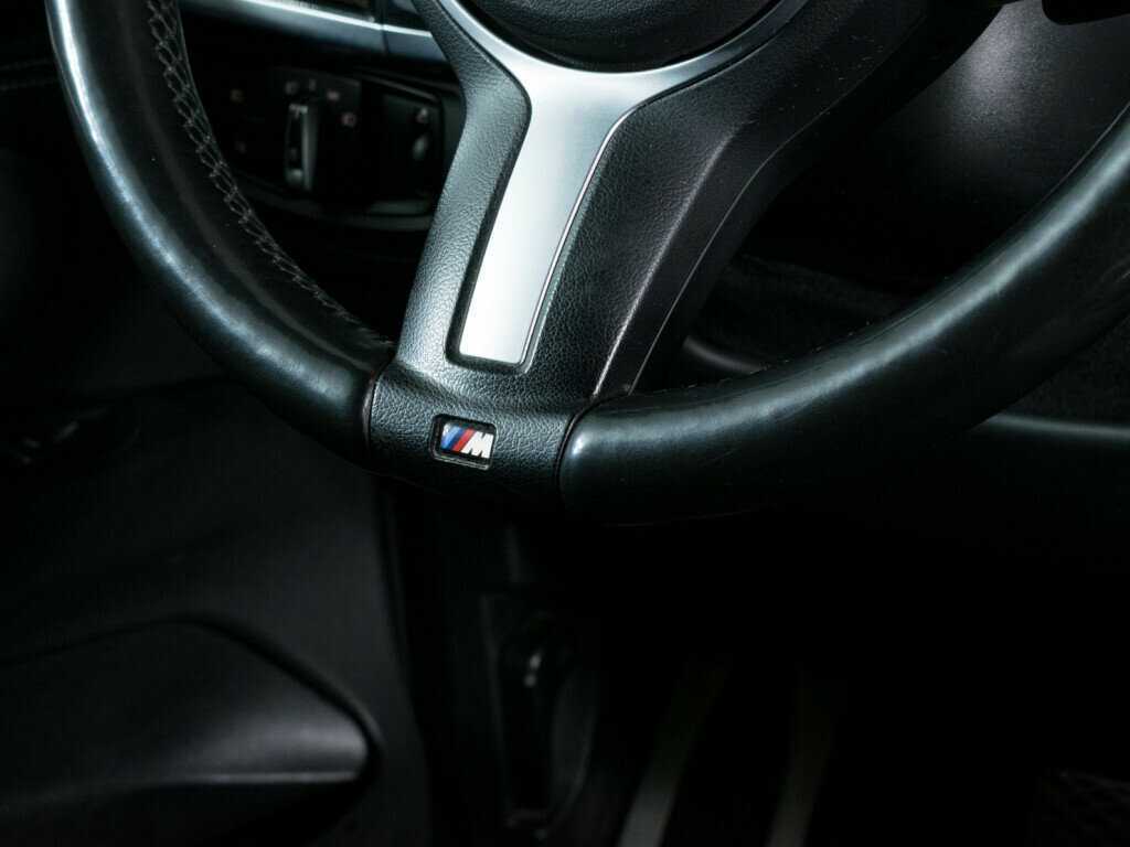 Б/У БМВ Икс5 2017 года. Фото: #13