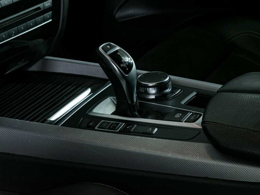 Б/У БМВ Икс5 2017 года. Фото: #17