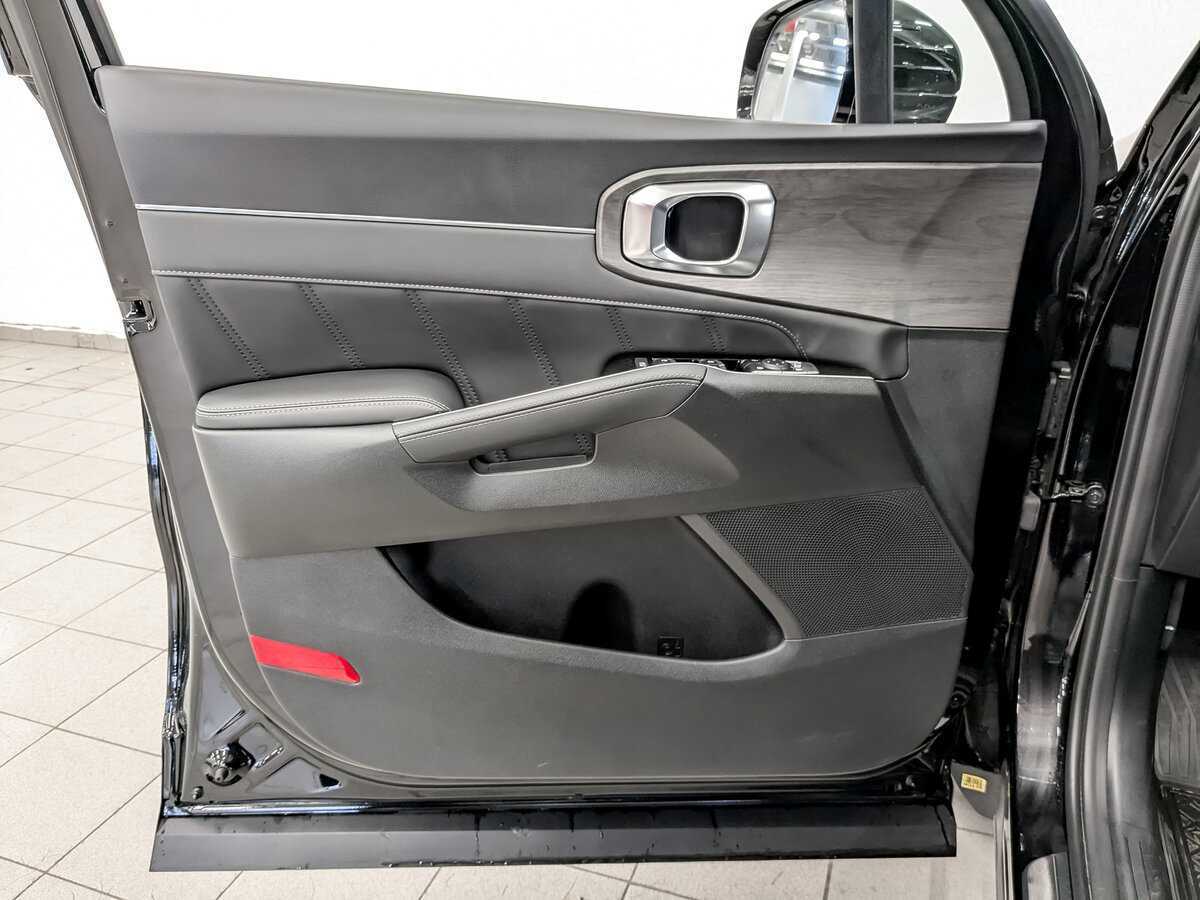 Б/У Киа Соренто 2024 года. Фото: #18