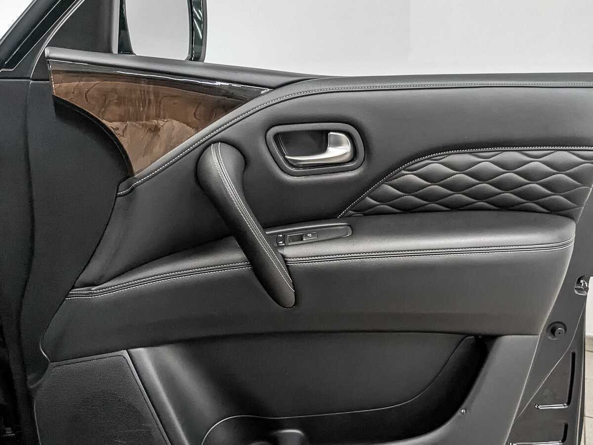 Б/У Инфинити К-Икс80 2018 года. Фото: #22