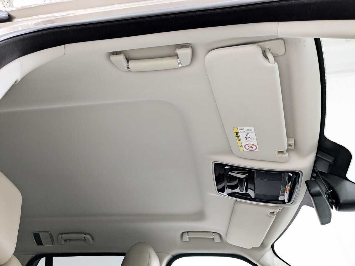 Б/У Лэнд Ровер Рэнж Ровер 2014 года. Фото: #20