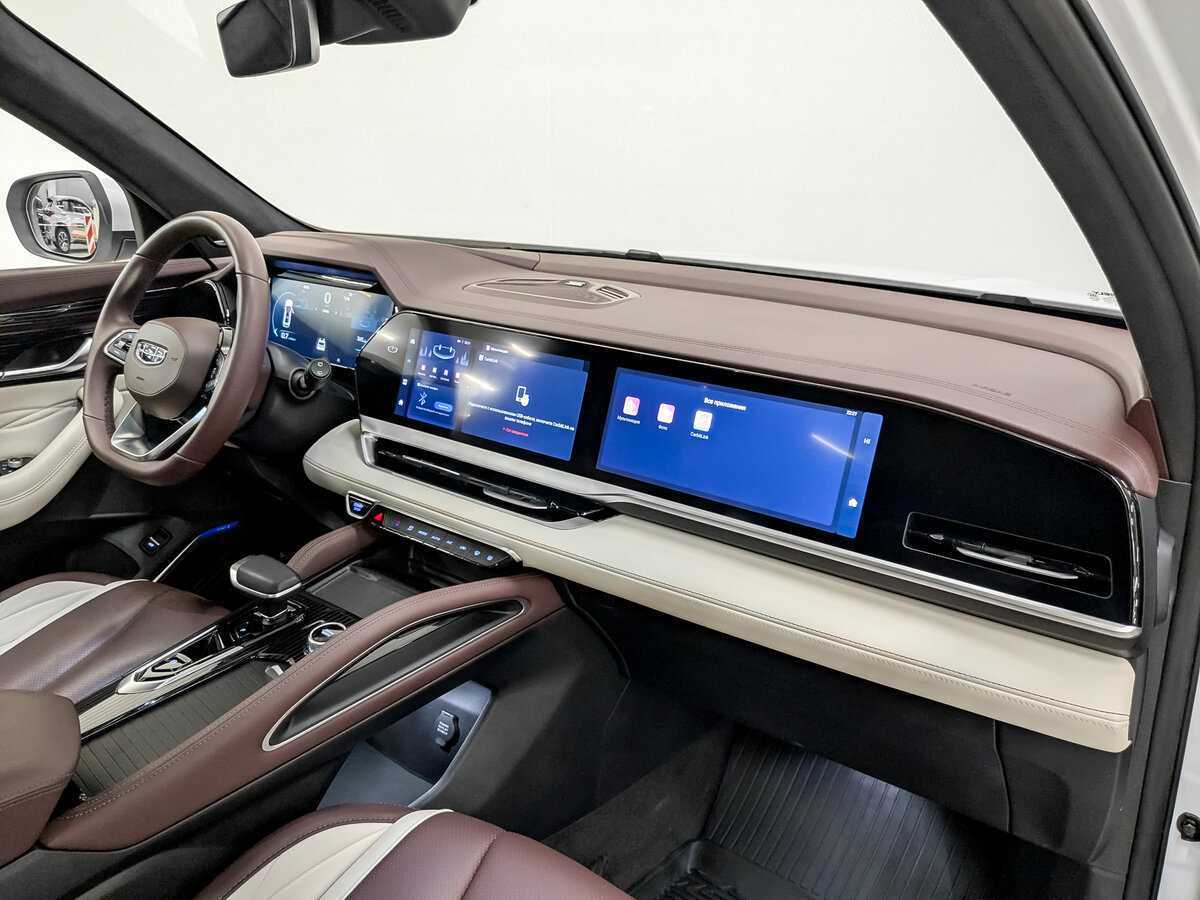 Б/У Джили Монжаро 2023 года. Фото: #10