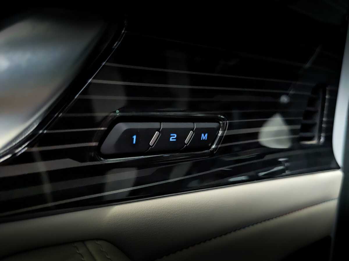 Б/У Джили Монжаро 2023 года. Фото: #20