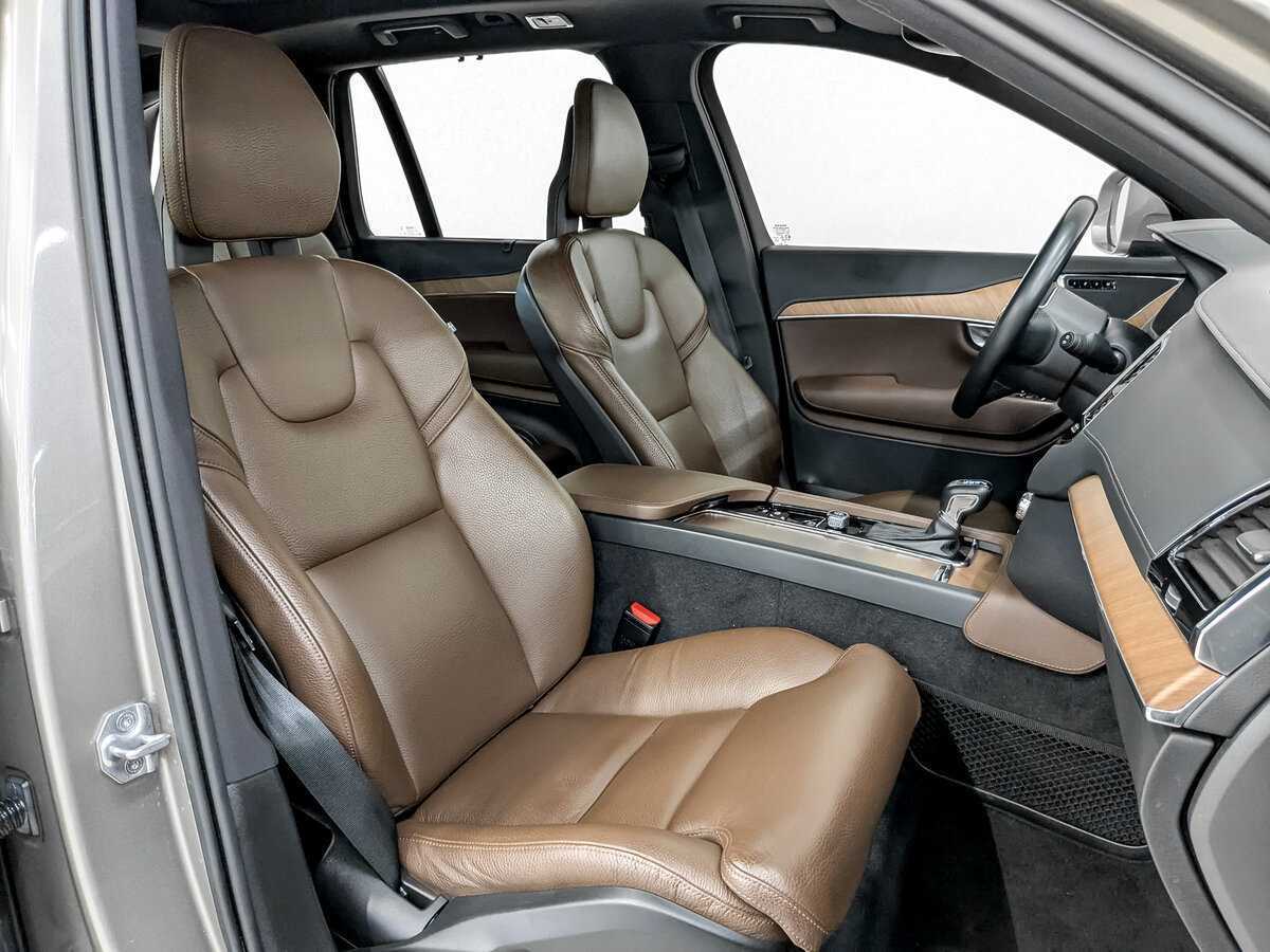 Б/У Вольво ИксЦ90 2020 года. Фото: #22