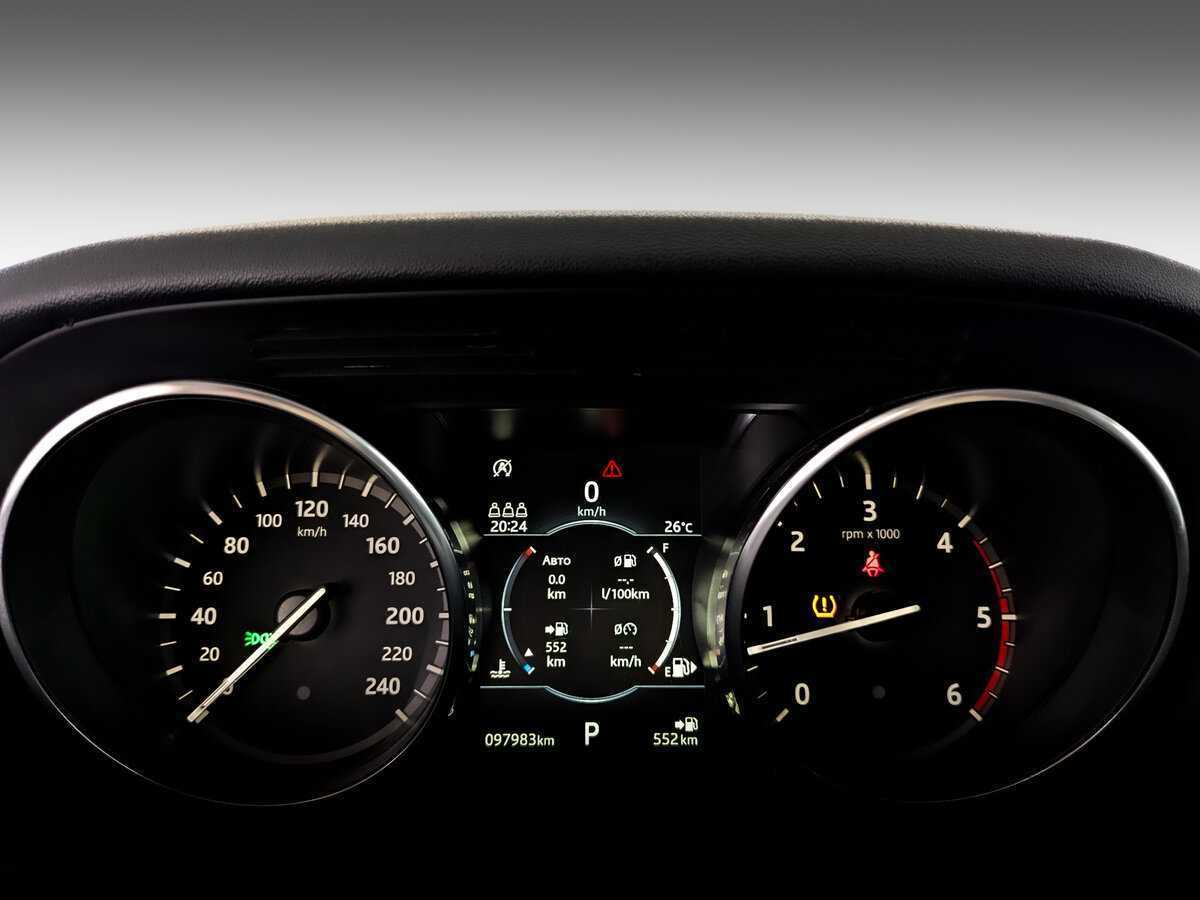 Б/У Лэнд Ровер Дискавери 2019 года. Фото: #12