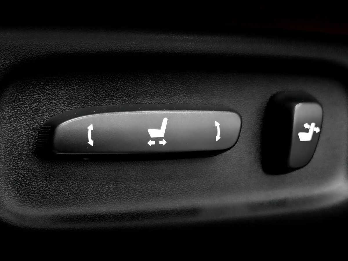 Б/У Лексус Л-Икс 2017 года. Фото: #20