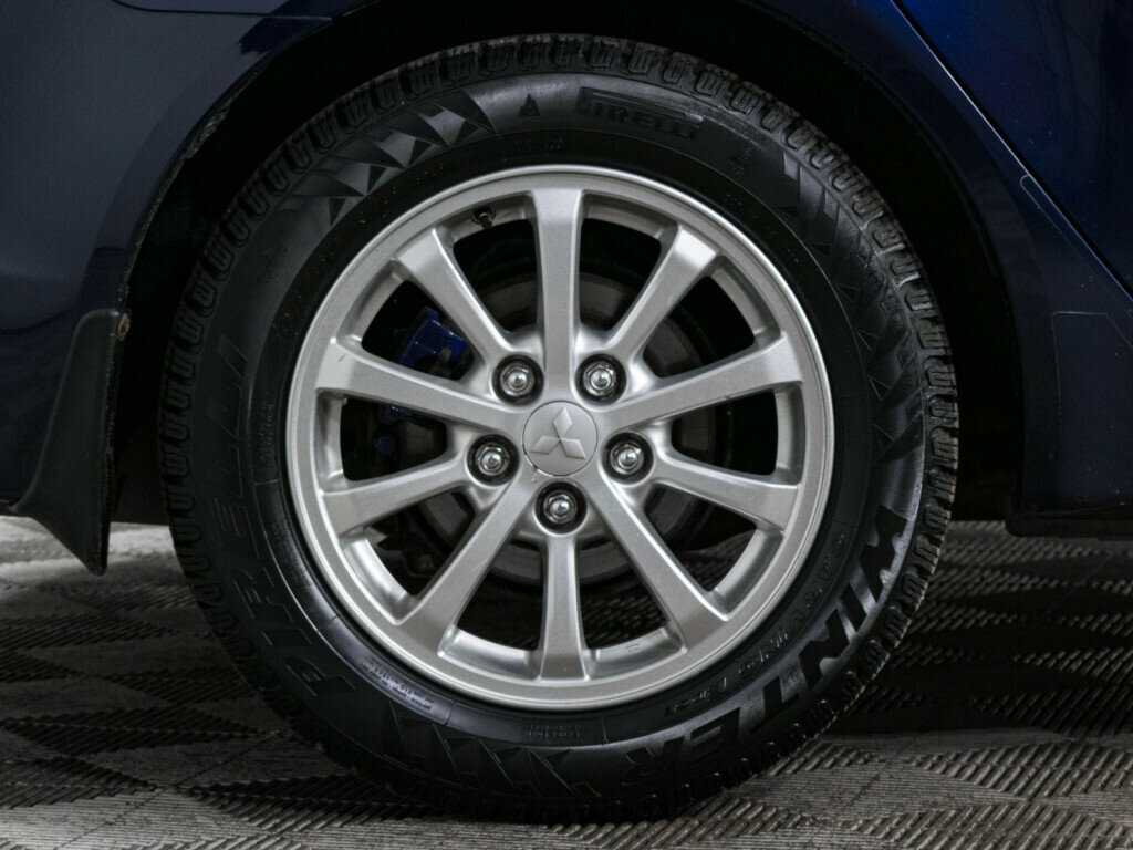 Б/У Митсубиши Лансер 2014 года. Фото: #11