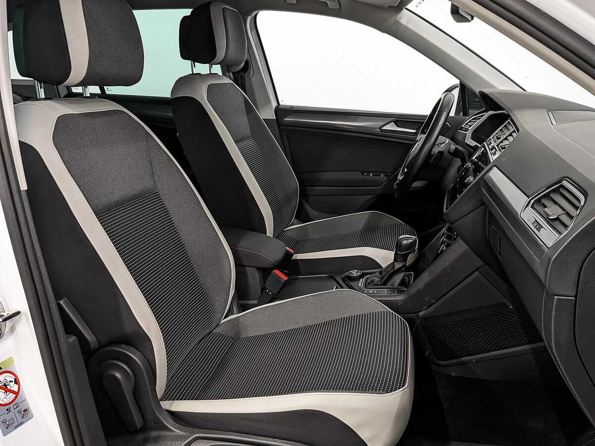 Б/У Фольксваген Тигуан 2020 года. Фото: #23