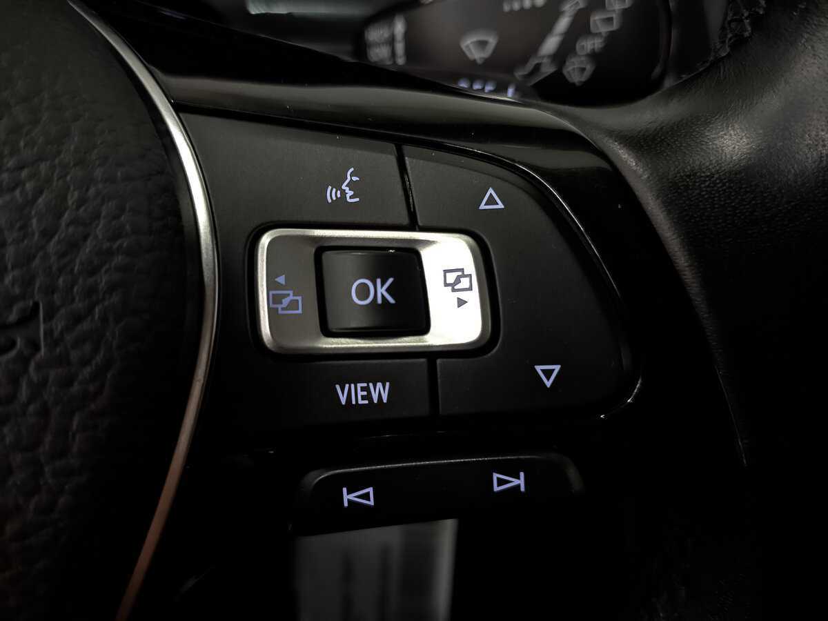 Б/У Фольксваген Тигуан 2020 года. Фото: #27