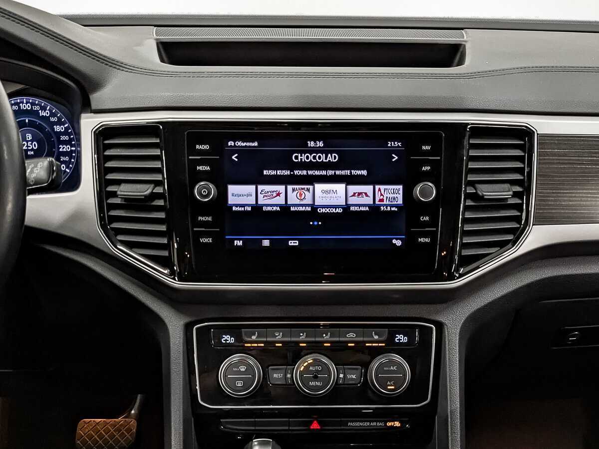 Б/У Фольксваген Терамонт 2018 года. Фото: #16