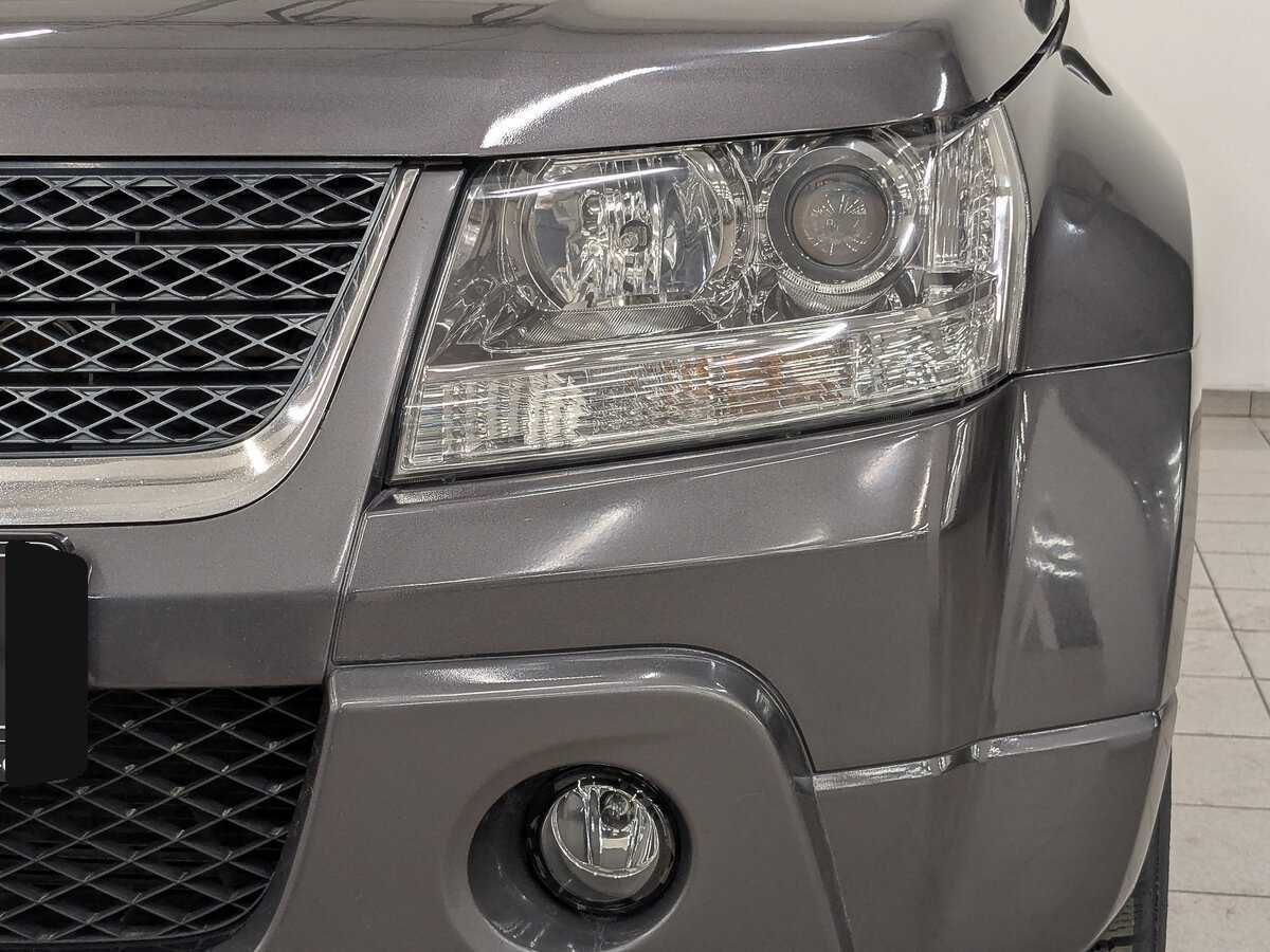 Б/У Сузуки Гранд Витара 2011 года. Фото: #10