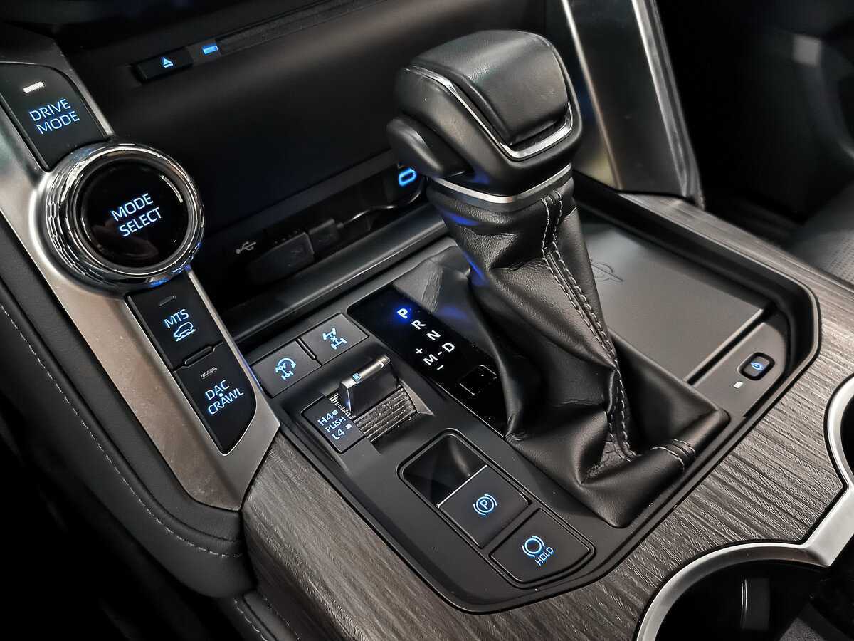 Б/У Тойота Лэнд Крузер 2021 года. Фото: #20