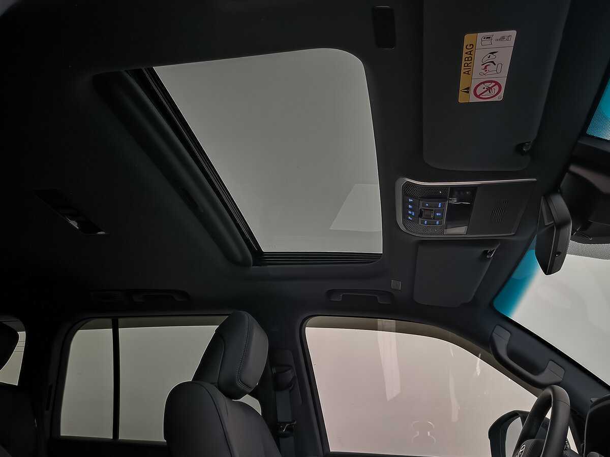 Б/У Тойота Лэнд Крузер 2021 года. Фото: #22