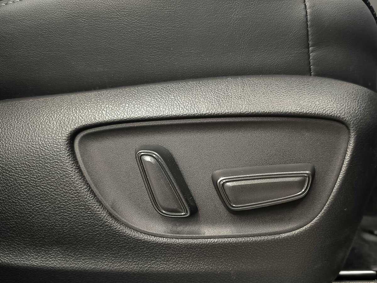 Б/У Тойота Лэнд Крузер 2021 года. Фото: #26