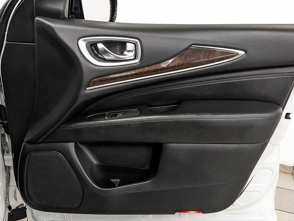 Б/У Инфинити К-Икс60 2014 года. Фото: #24