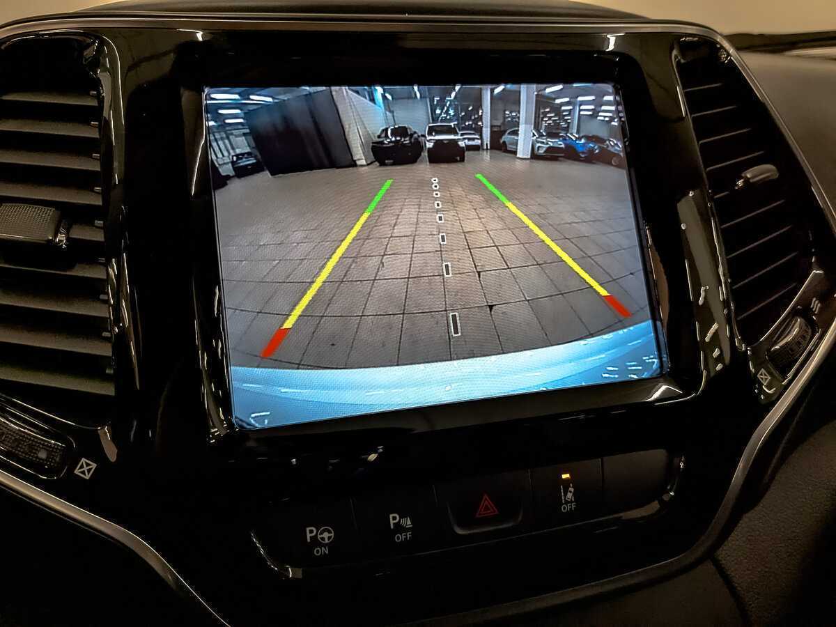 Б/У Джип Чироки 2019 года. Фото: #23