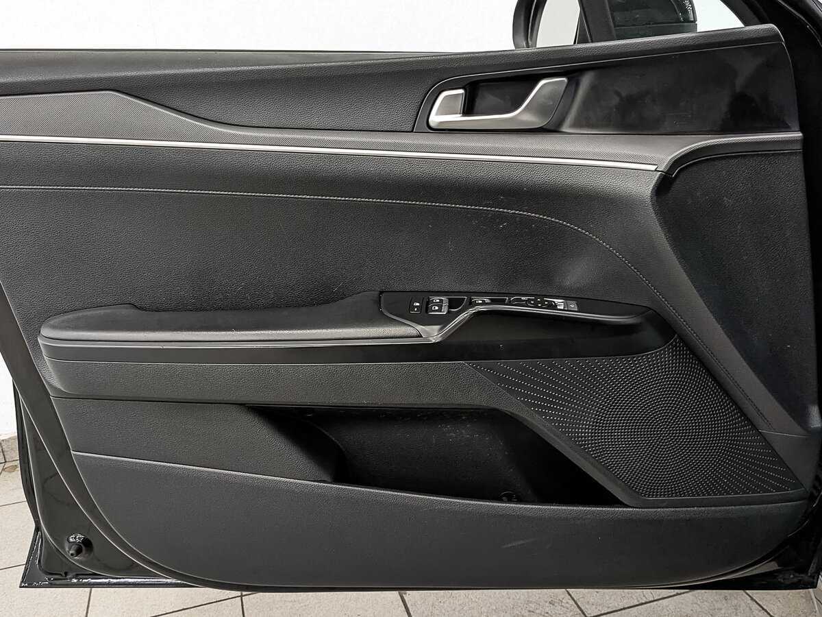 Б/У Киа К5 2021 года. Фото: #17