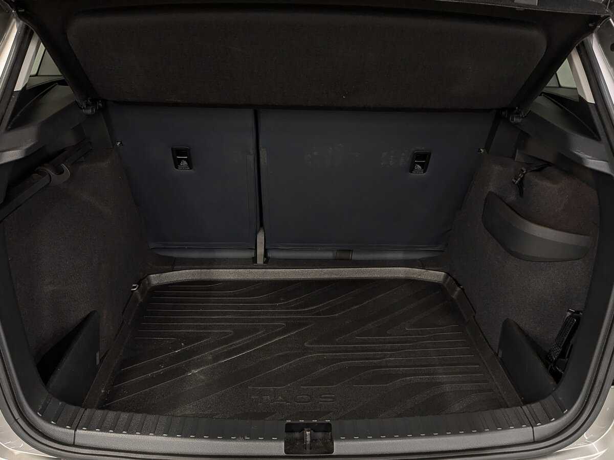 Б/У Фольксваген Таос 2021 года. Фото: #9