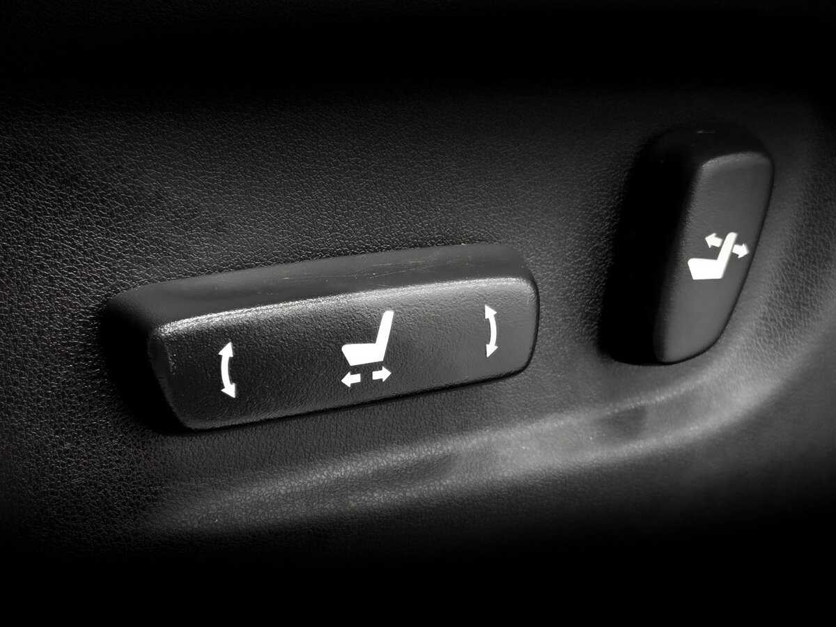 Б/У Лексус Н-Икс 2019 года. Фото: #18