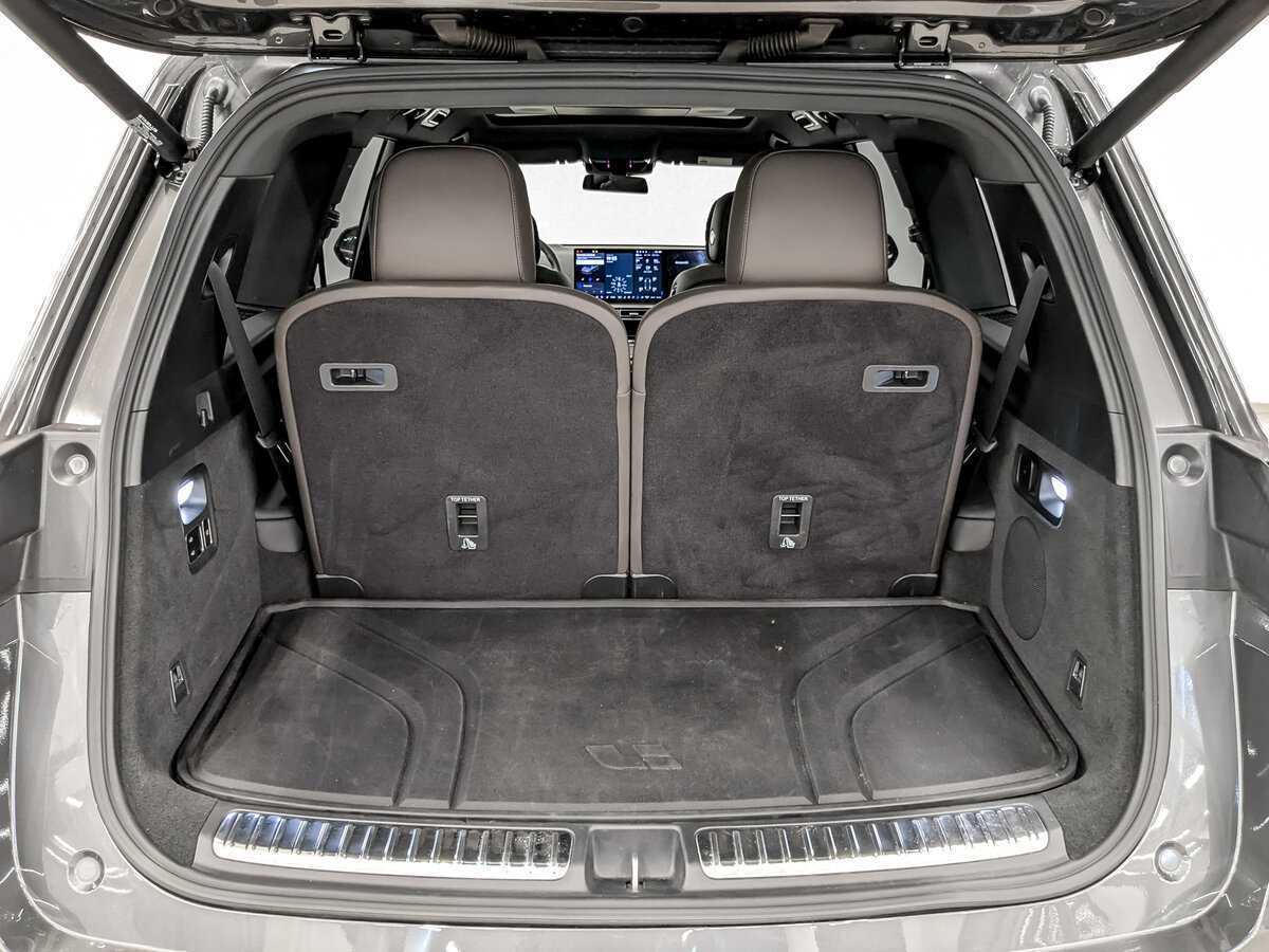 Б/У ЛиСян Л9 2023 года. Фото: #9