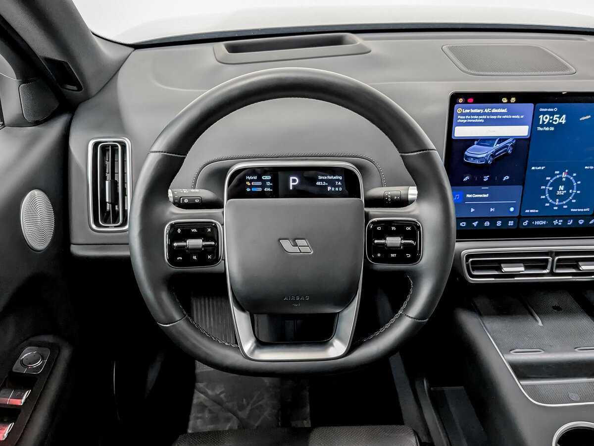 Б/У ЛиСян Л9 2023 года. Фото: #21