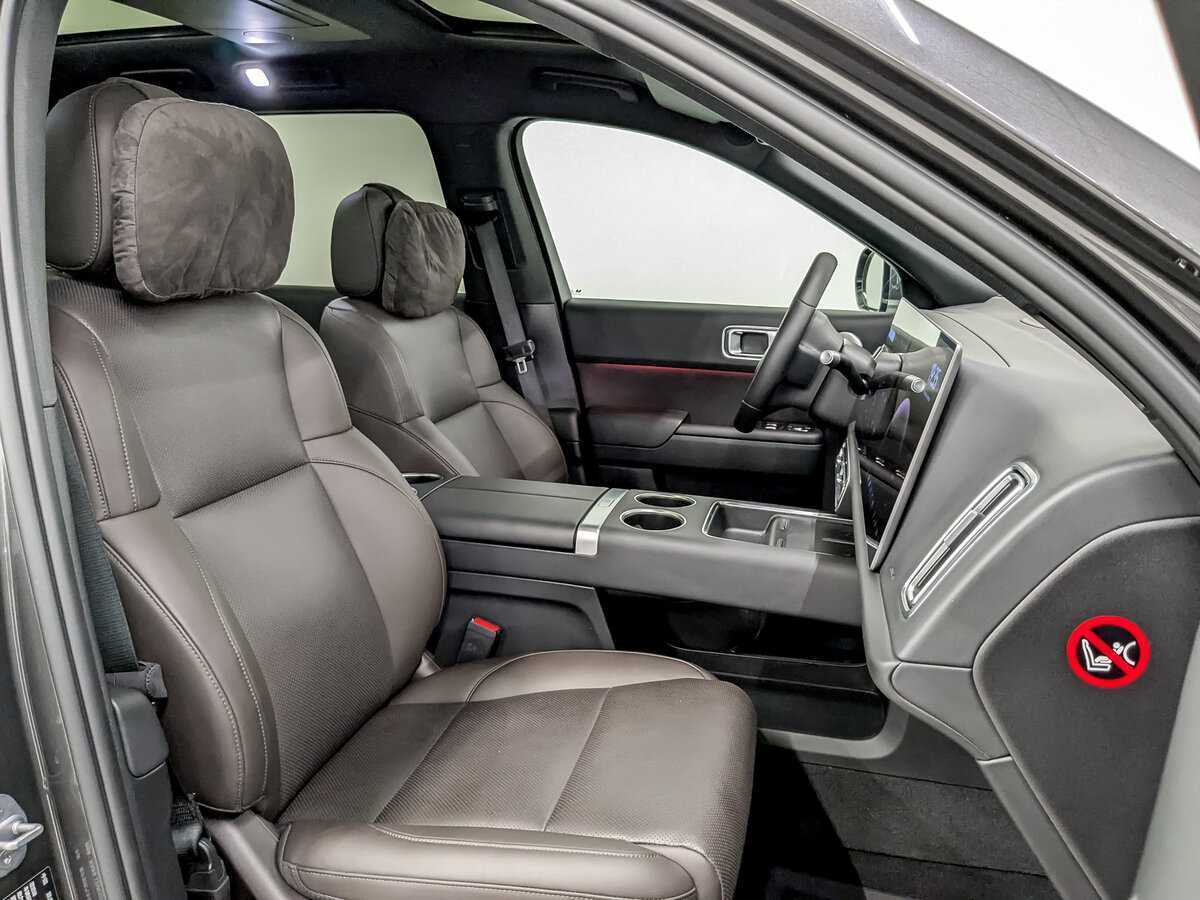 Б/У ЛиСян Л9 2023 года. Фото: #23