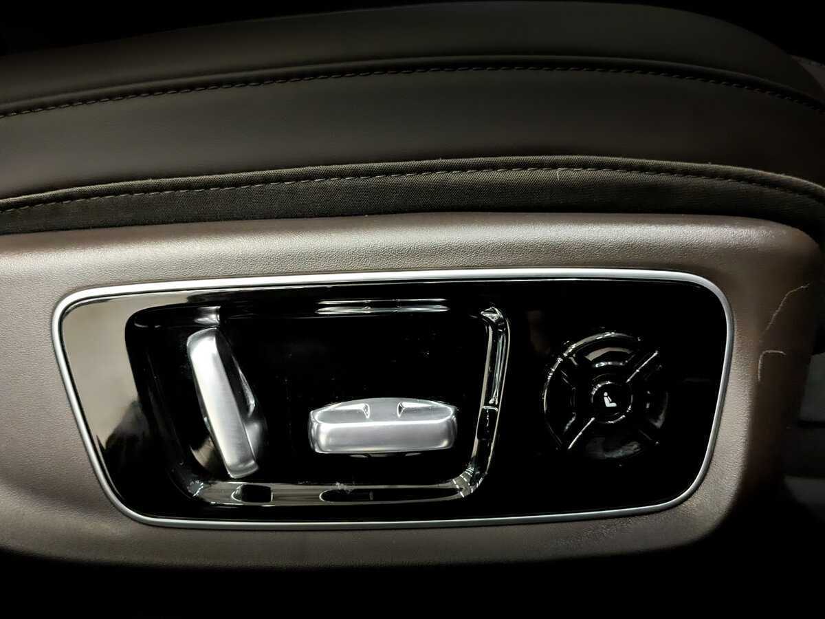 Б/У ЛиСян Л9 2023 года. Фото: #24