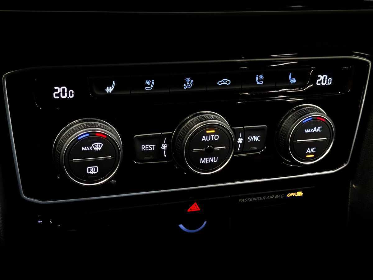 Б/У Фольксваген Терамонт 2021 года. Фото: #25