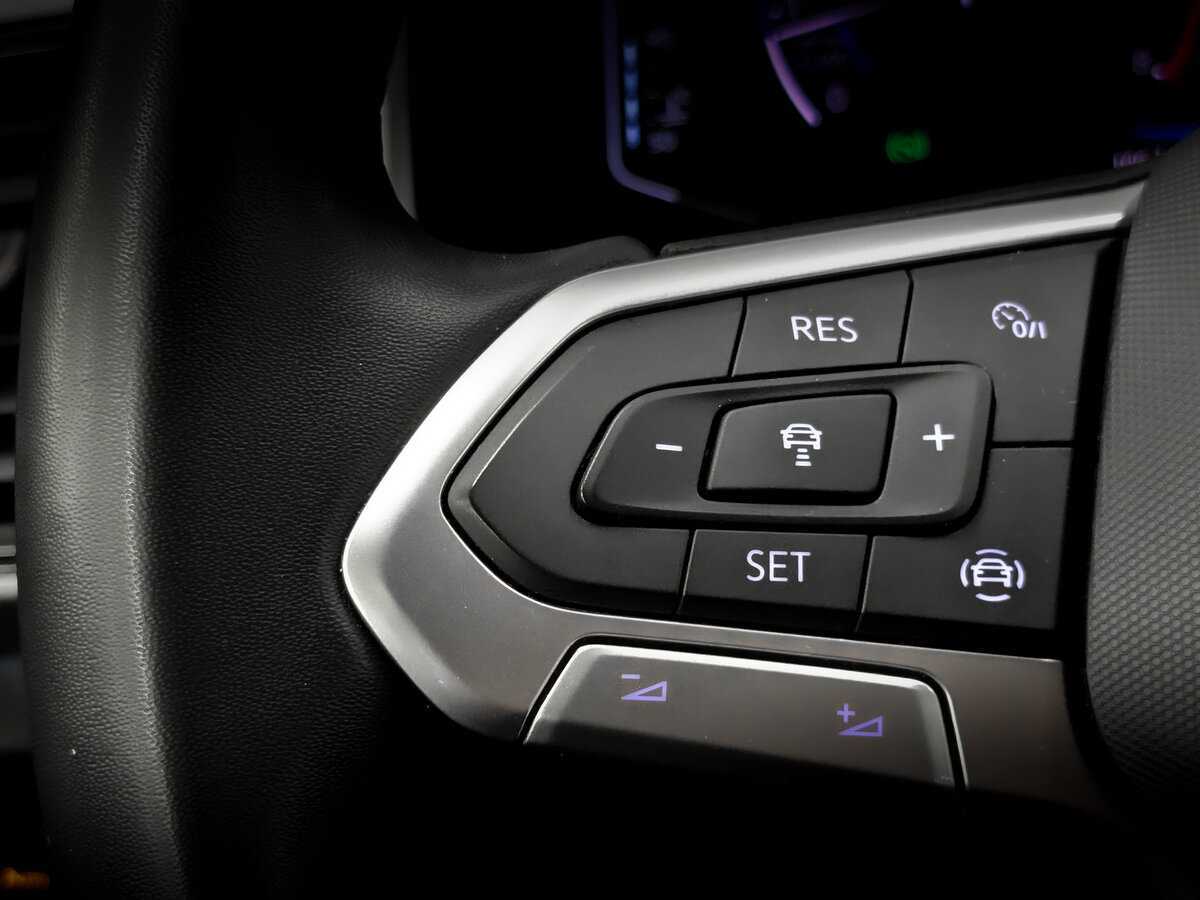 Б/У Фольксваген Терамонт 2021 года. Фото: #28