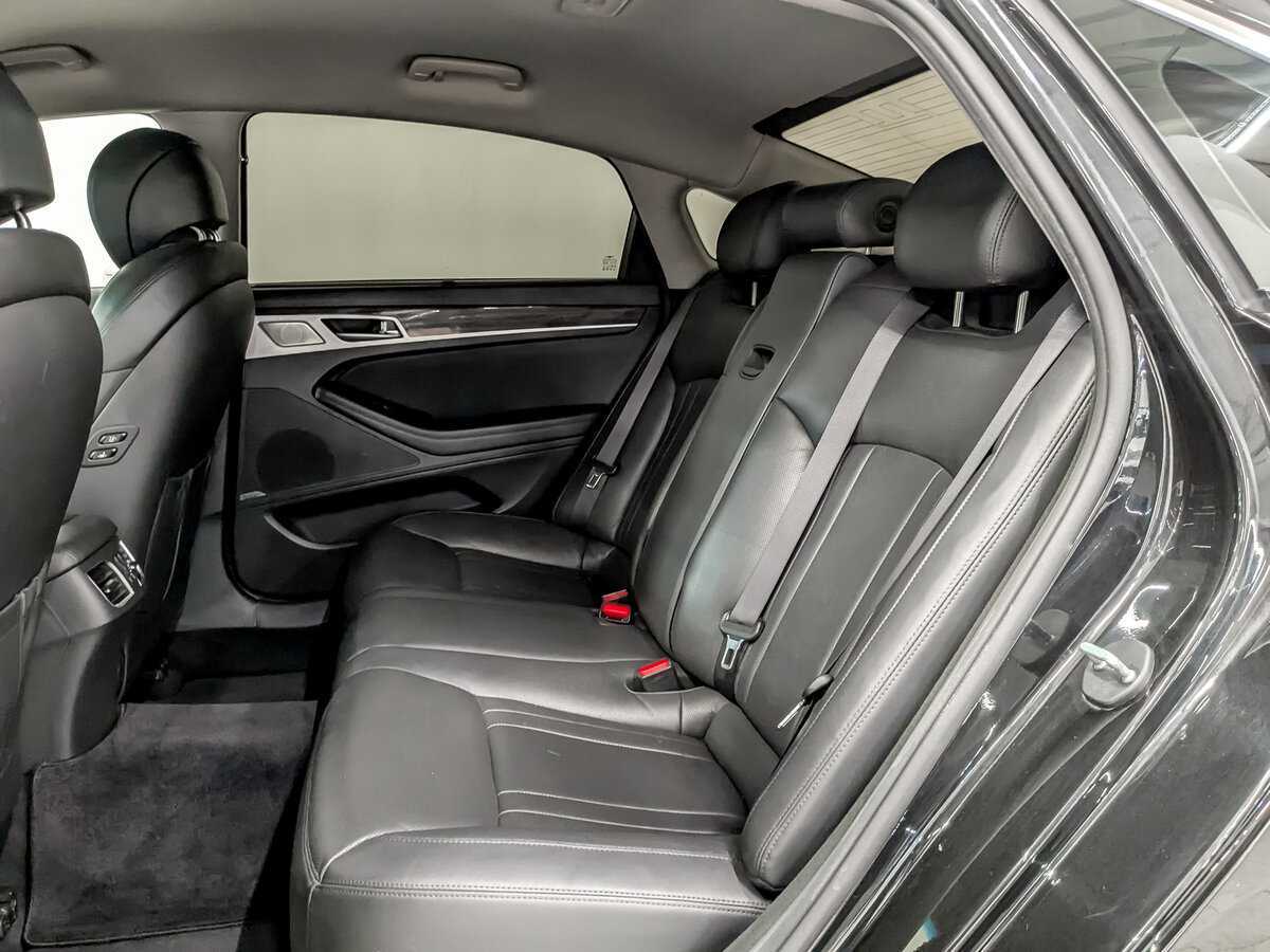 Б/У Генезис Г80 2019 года. Фото: #11