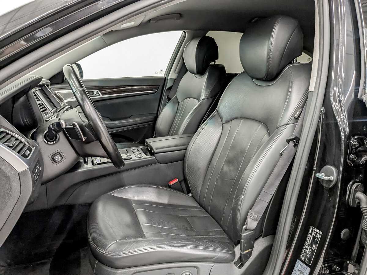 Б/У Генезис Г80 2019 года. Фото: #19