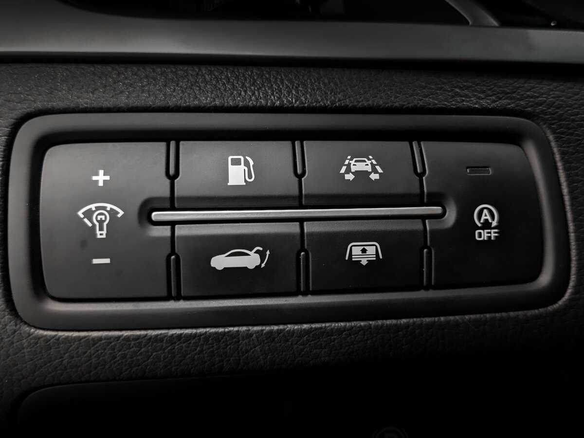 Б/У Генезис Г80 2019 года. Фото: #27