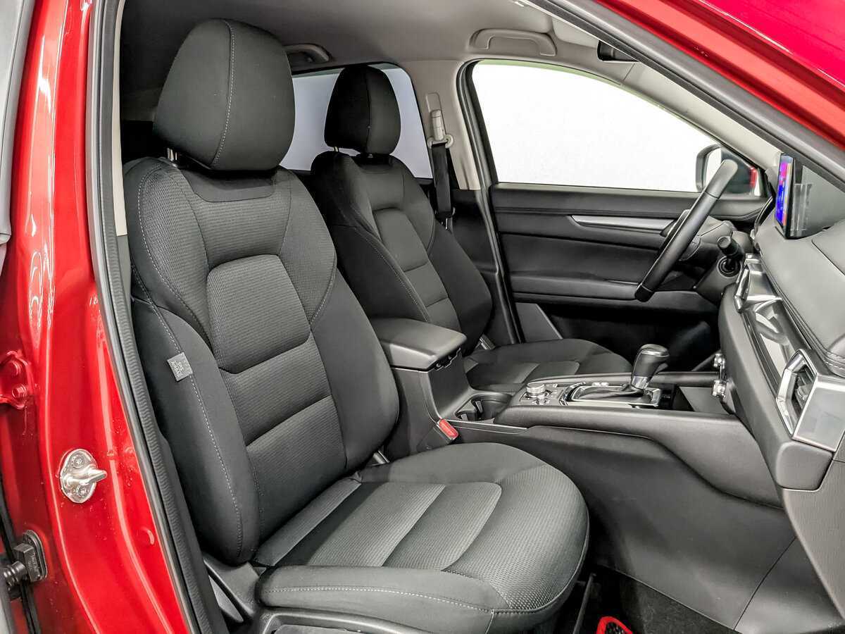 Б/У Мазда Ц-Икс-5 2021 года. Фото: #21