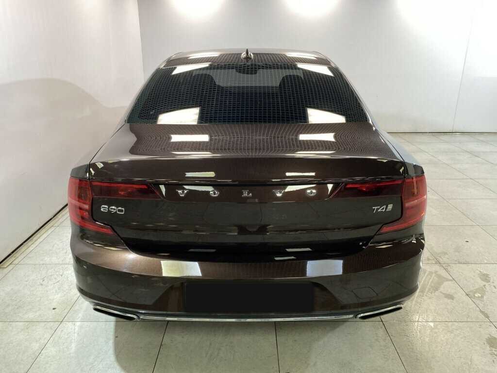 Б/У Вольво С90 2019 года. Фото: #3