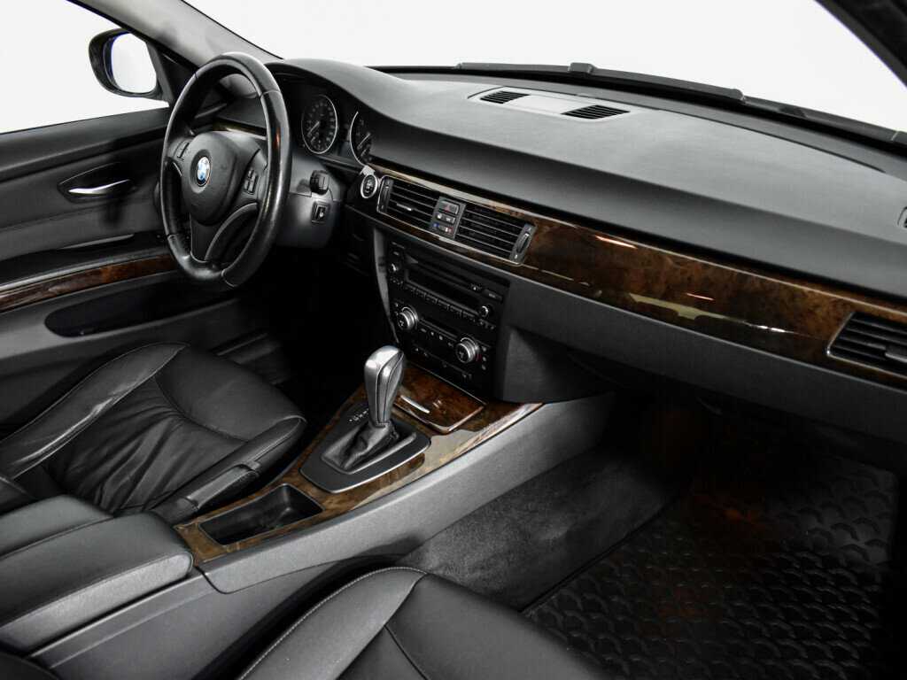 Б/У БМВ 3 серии 2009 года. Фото: #11