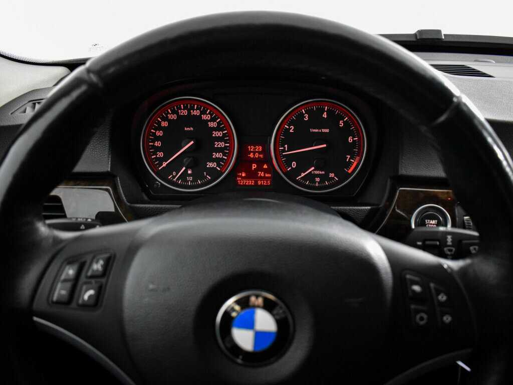 Б/У БМВ 3 серии 2009 года. Фото: #17