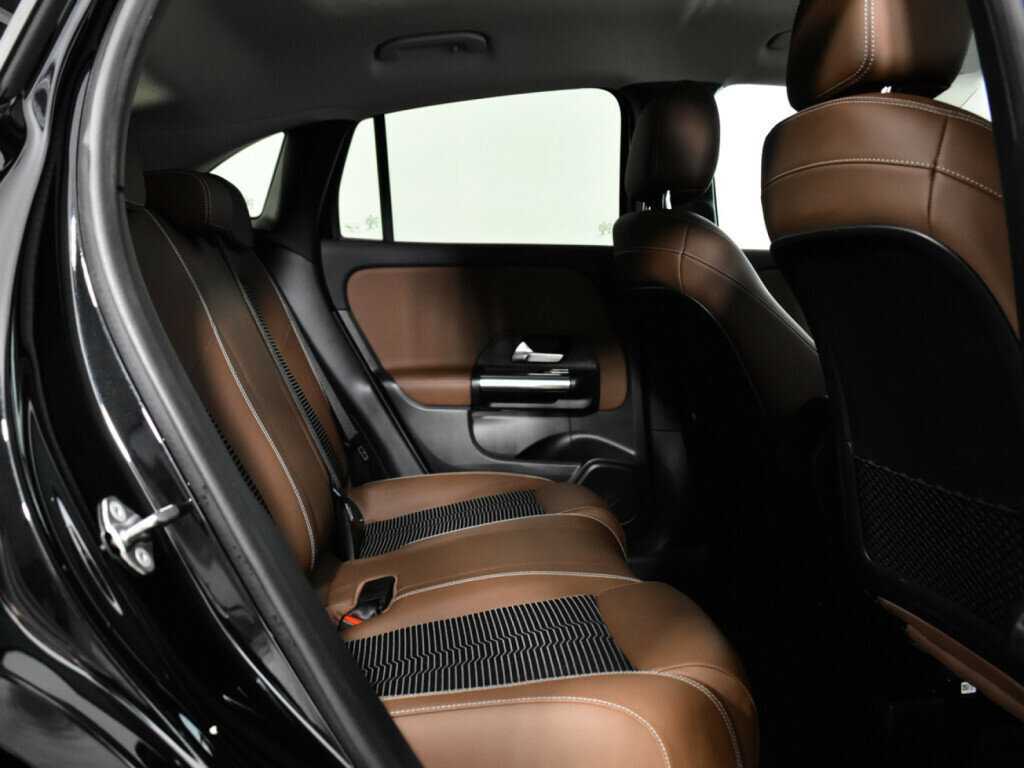 Б/У Мерседес-Бенц ГЛА 2020 года. Фото: #9