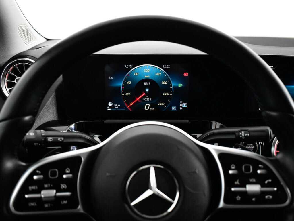 Б/У Мерседес-Бенц ГЛА 2020 года. Фото: #10