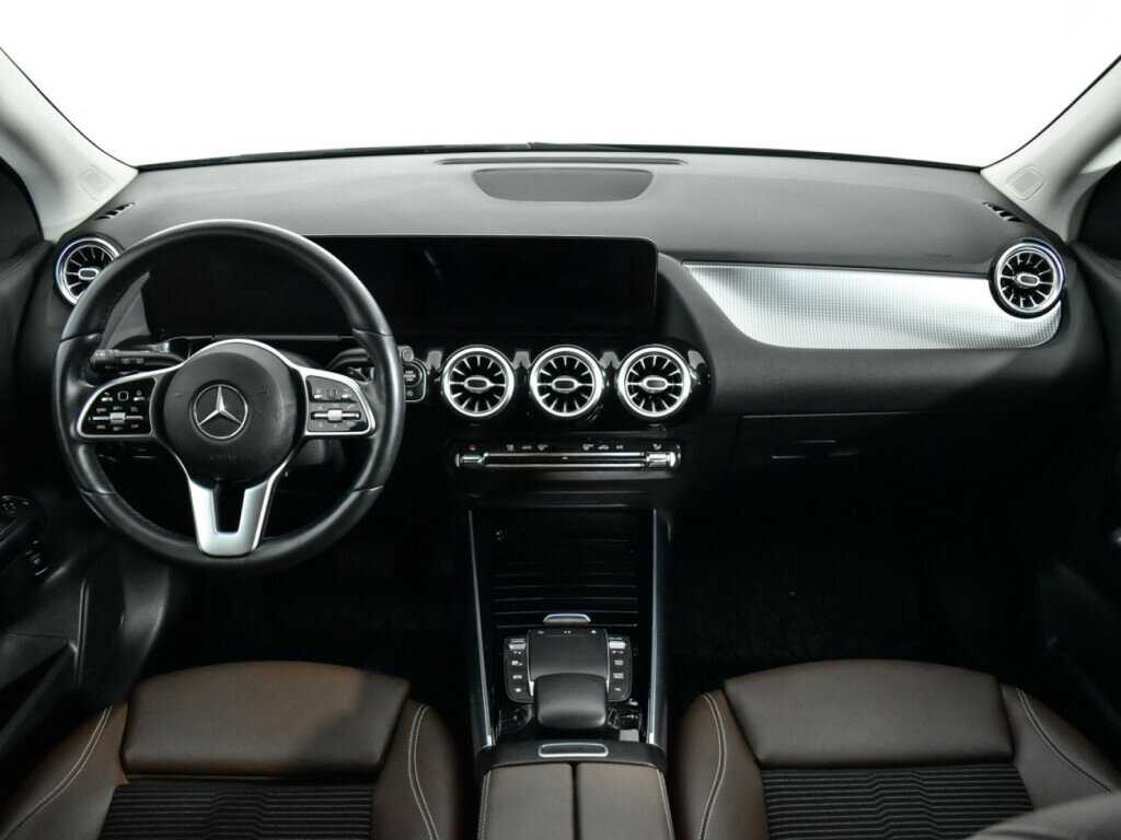 Б/У Мерседес-Бенц ГЛА 2020 года. Фото: #11