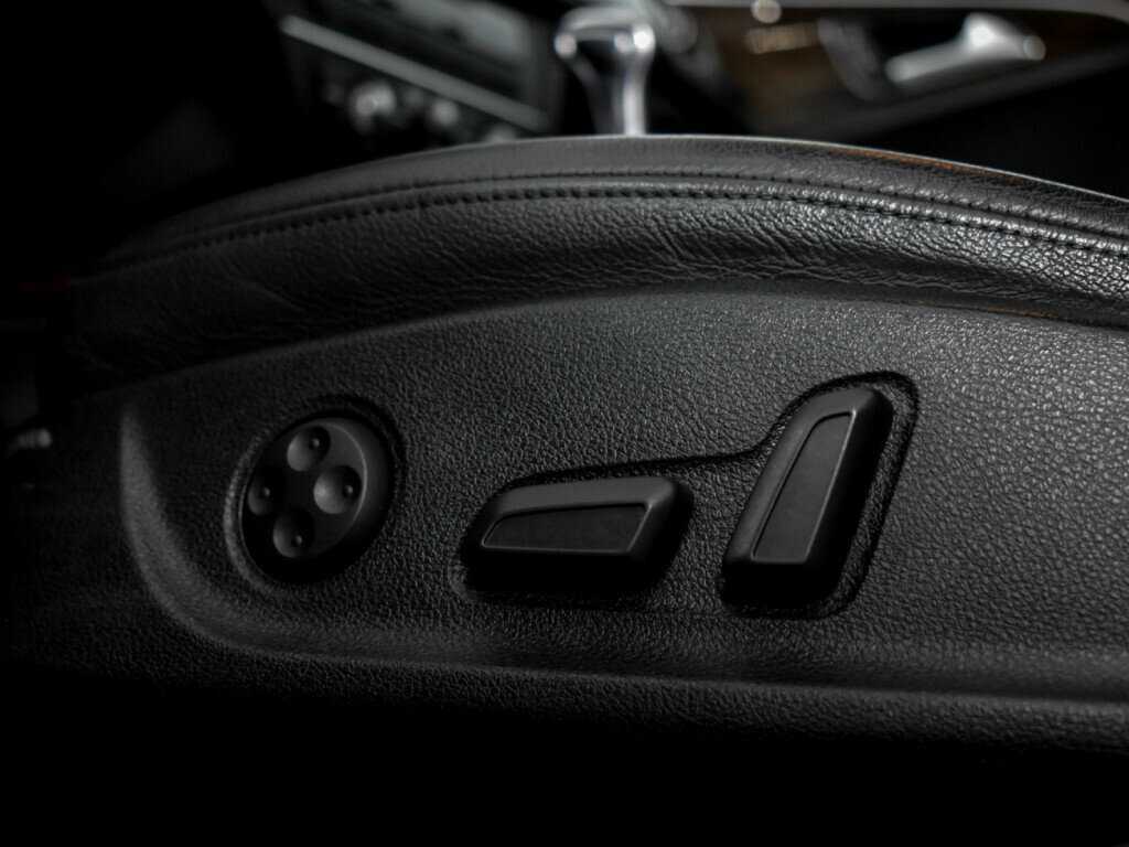 Б/У Ауди А6 2012 года. Фото: #9