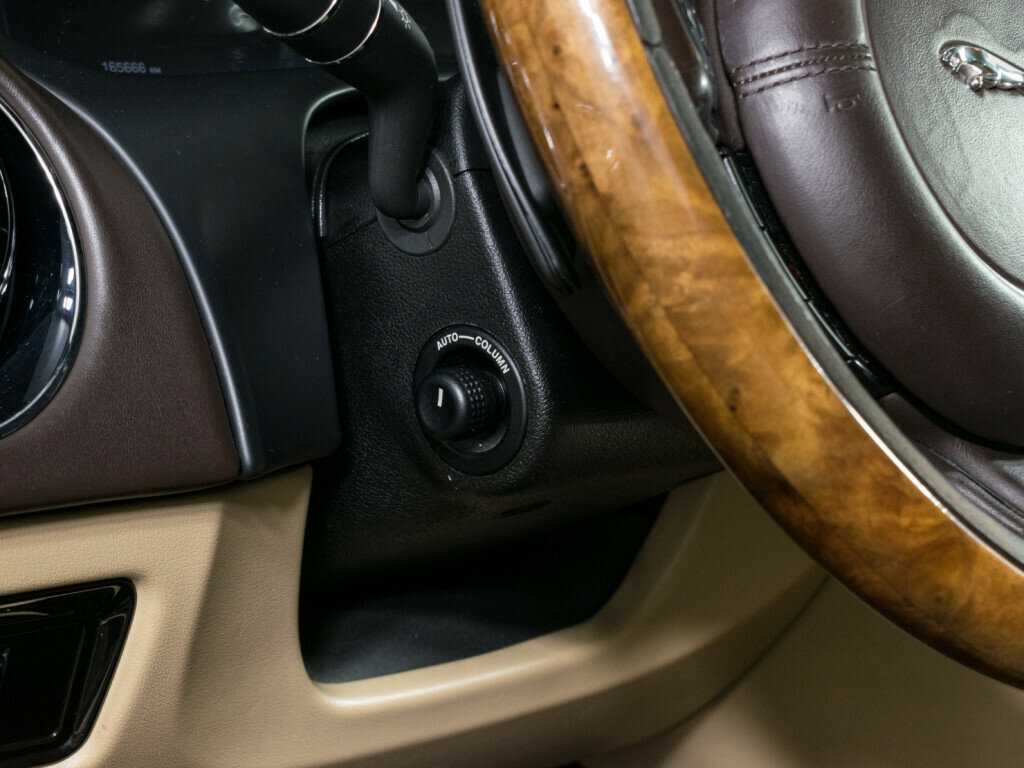 Jaguar XJ 2010 года с пробегом. Фото: #15