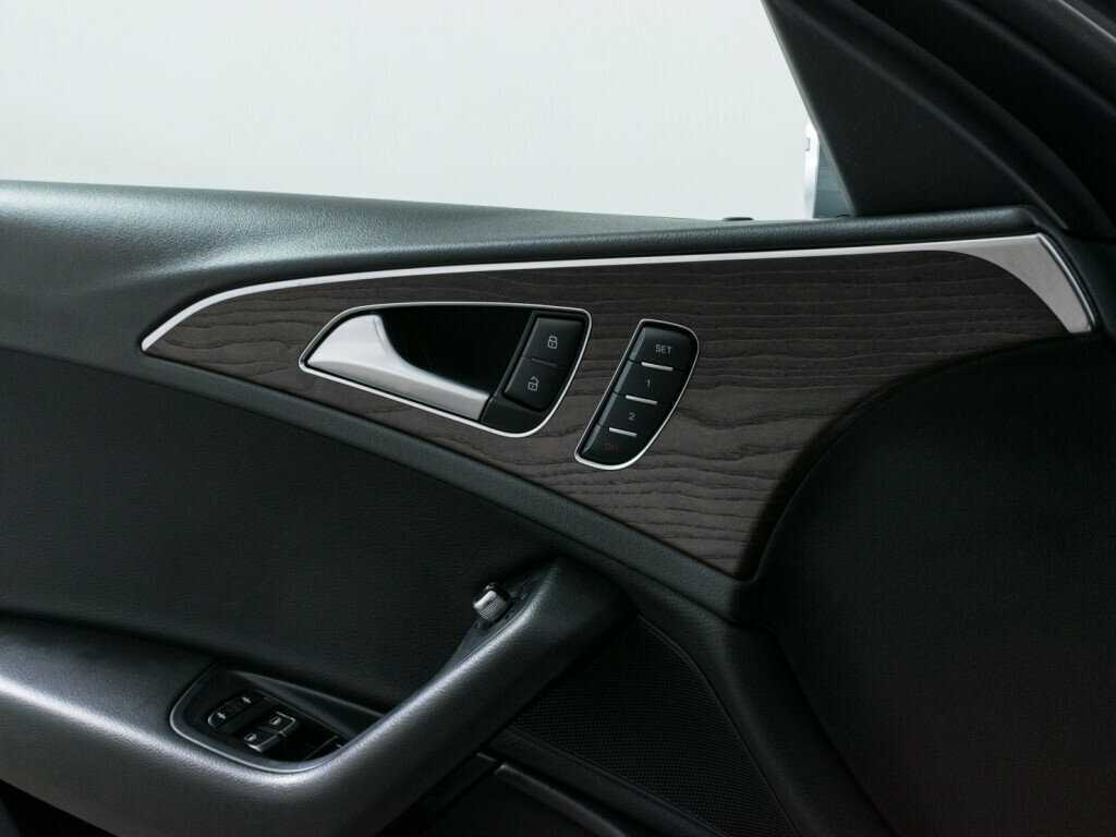 Б/У Ауди А6 2015 года. Фото: #14