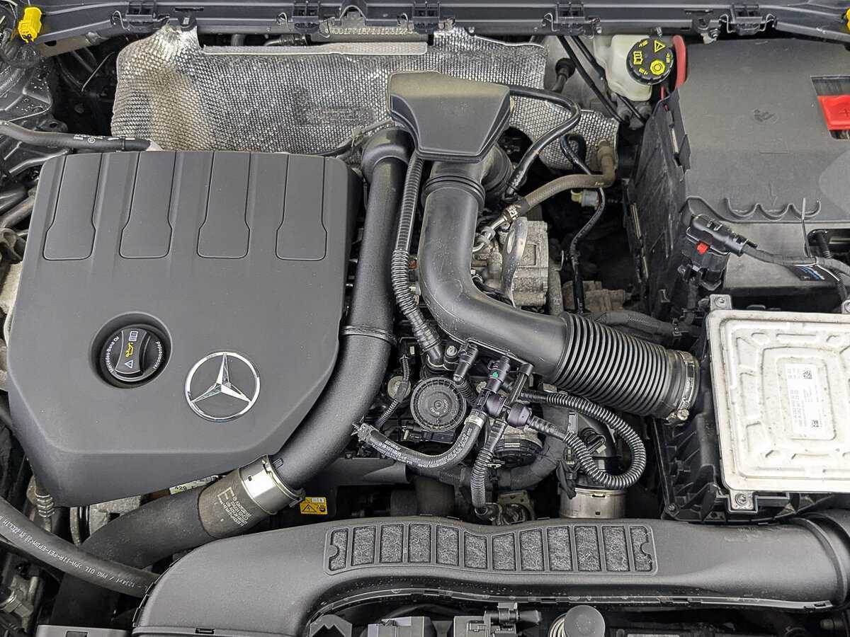 Б/У Мерседес-Бенц А-Класс 2019 года. Фото: #8