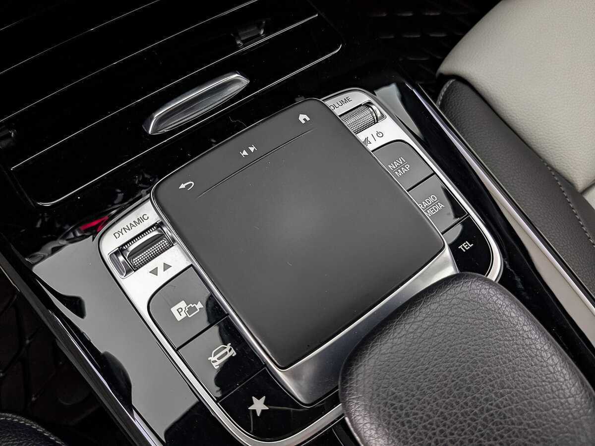 Б/У Мерседес-Бенц А-Класс 2019 года. Фото: #20